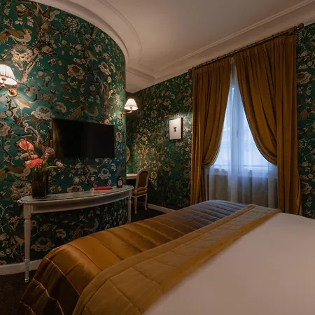 De Buci Hotell 4*