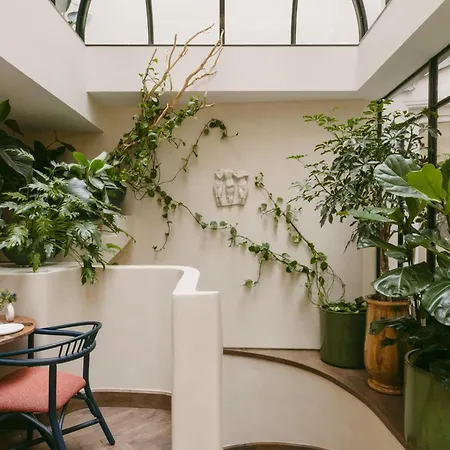 ホテル De Buci パリ