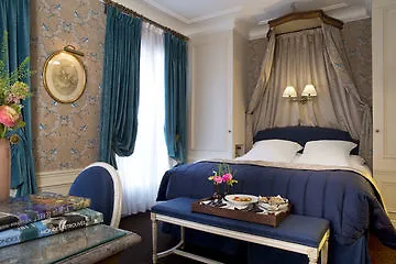 Hotell De Buci 4*