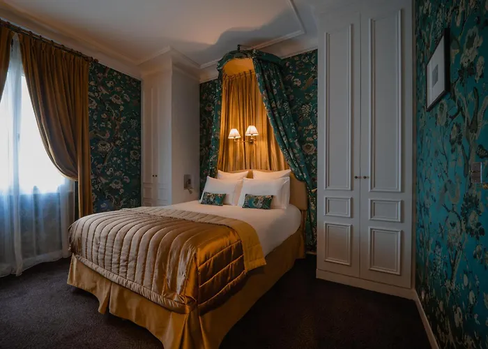 Hotel De Buci 4*