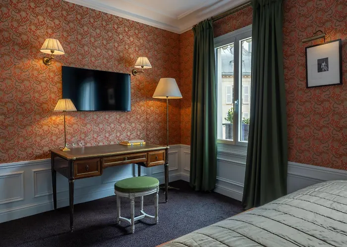 Hotel De Buci 4*
