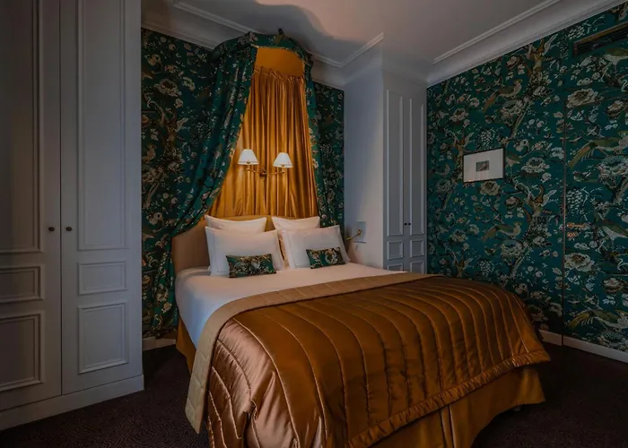 Hotel De Buci 4*